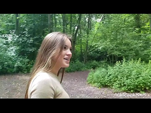 ❤️ Evelini sem predlagal, da bi seksala na javnem mestu! Rekla je da. Potem sem jo zajebal v rit in ji naredil spermo v usta. Nato se je posrkala. Fucking video na porno sl.porn-mate.ru ﹏