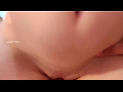 ❤️ Spanje v sestrini sobi in tako sem se zbudila Fucking video na porno sl.porn-mate.ru ﹏